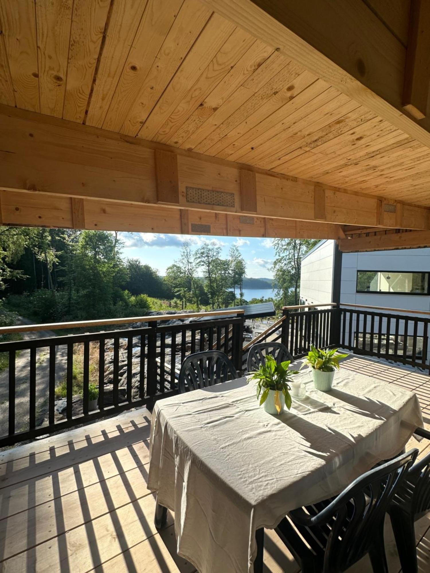 Apartment Ormestad Uddevalla Exterior photo
